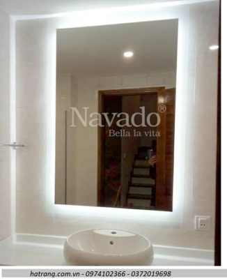Gương phòng tắm Led Navado NAV1015C 70x90 cm